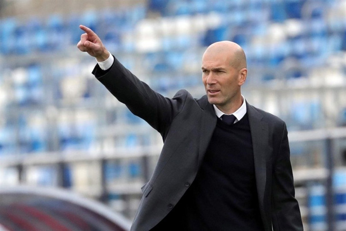 Cựu danh thủ Zinedine Zidane