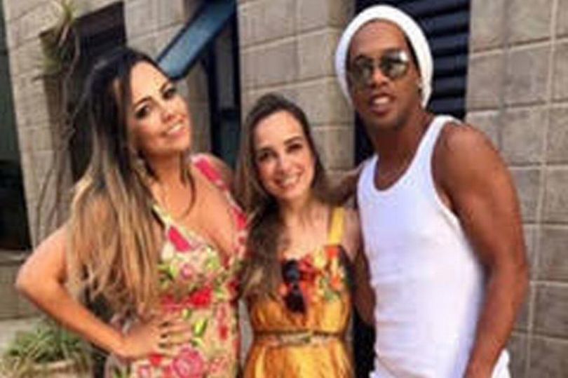 Ronaldinho và 2 cô vợ suýt cưới, Priscilla Coelho và Beatriz Souza