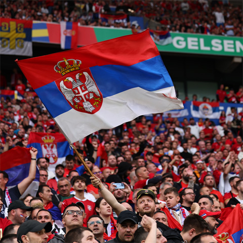 Các fan Serbia đang bị điều tra hành vi phân biệt chủng tộc