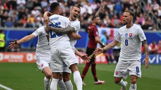 Tinh thần thi đấu của các cầu thủ Slovakia đang lên rất cao sau chiến thắng trước Bỉ