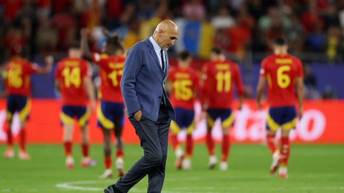 Spalletti và nỗi thất vọng tột cùng ở trận thua Tây Ban Nha