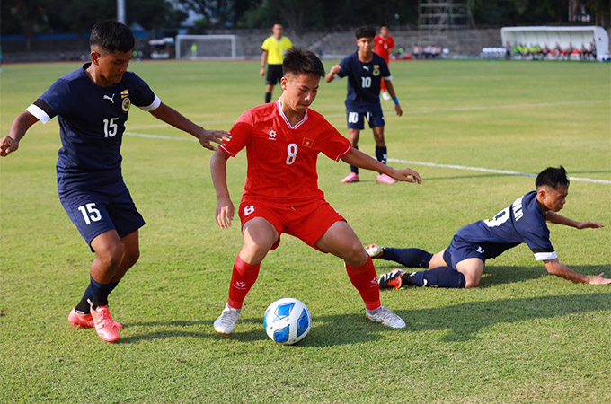 U16 Việt Nam tạo ra thế trận áp đảo trước U16 Brunei - Ảnh: Phan Hồng 