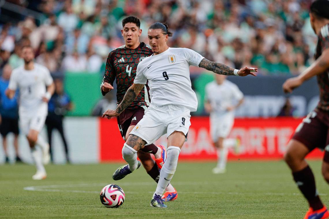 Nunez đã lập hat-trick trong trận ra quân gặp Mexico tại Copa America 2024