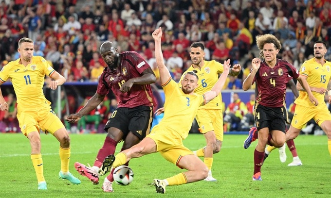 Lukaku chơi rất hay trong chiến thắng 2-0 của đội nhà trước ĐT Romania