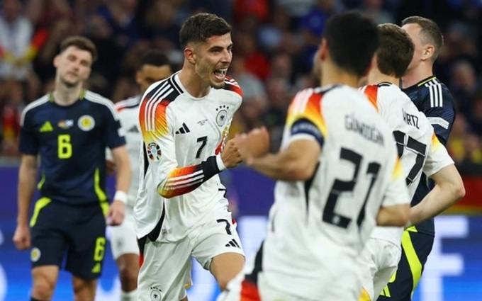 Những chiến thắng của ĐT Đức mang lại niềm hạnh phúc cho các fan