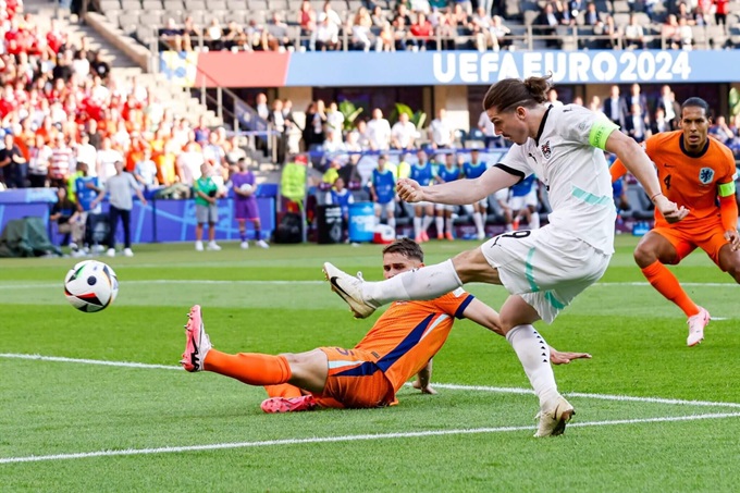 Sabitzer ghi bàn quyết định trong trận thắng Hà Lan