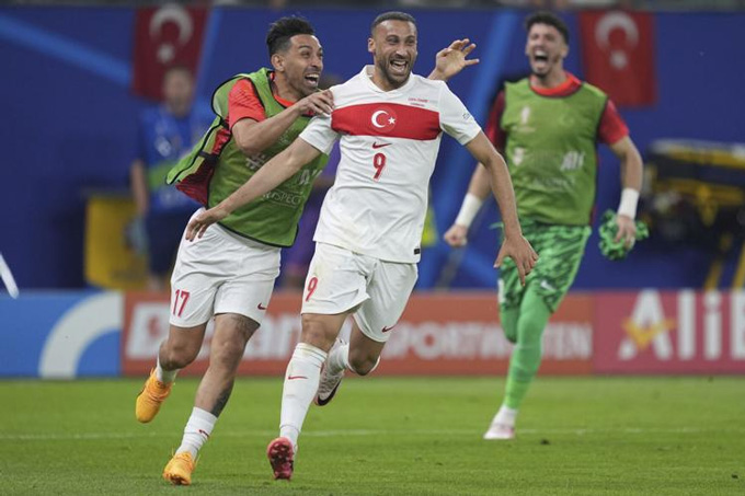 Bàn thắng của Tosun là pha lập công sau phút 90 lần thứ 10 của EURO 2024
