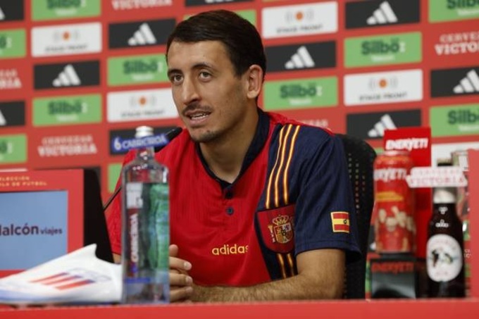 Oyarzabal tin rằng đội tuyển Tây Ban Nha hiện tại là phiên bản mạnh nhất.