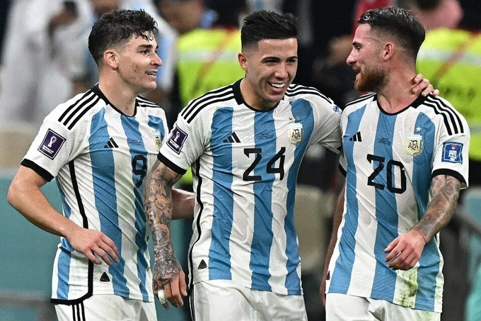 Alvarez, Enzo và Mac Allister có thể là thủ lĩnh của Argentina sau khi Messi chia tay