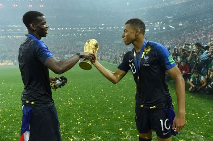 Pogba và Mbappe vô địch thế giới năm 2018