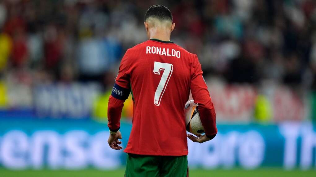 Cristiano Ronaldo đã khiến hàng công của Bồ Đào Nha mất đi một mũi nhọn