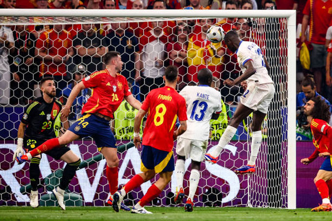 Kolo Muani mở tỷ số trận Tây Ban Nha vs Pháp ngay phút thứ 9