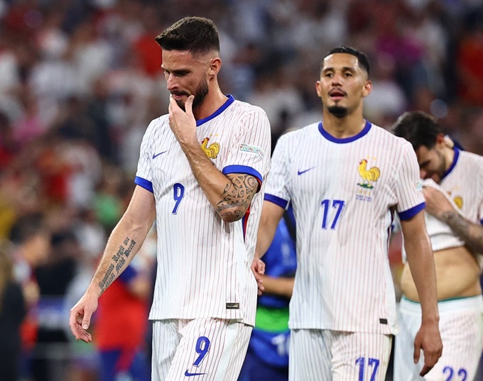 Trận thua Tây Ban Nha là lần cuối cùng Giroud khoác áo ĐT Pháp