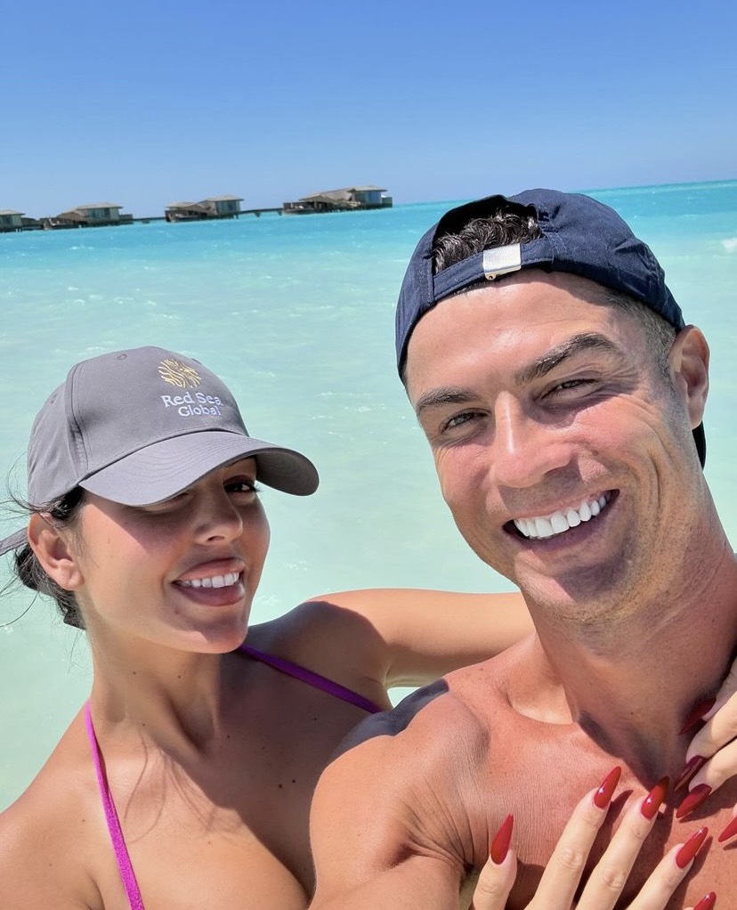 Ronaldo rất thích ở bên Georgina 