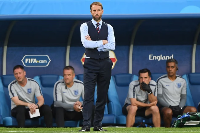 Southgate và mẫu áo gile gây sốt tại World Cup 2018 