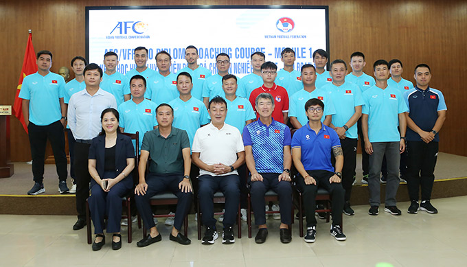 Các học viên tham gia khoá học đều là những gương mặt thân quen của V.League hay các giải trẻ quốc gia - Ảnh: Đức Cường