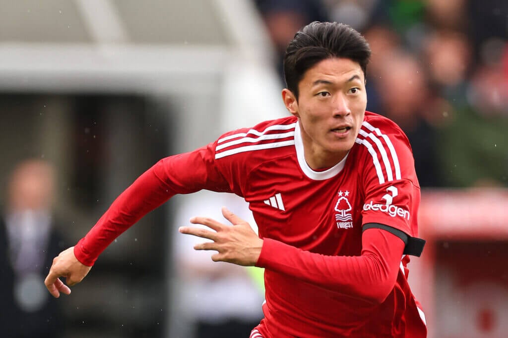 Hwang Ui-jo thuộc biên chế Nottingham Forest nhưng chưa từng được thi đấu ở Premier League