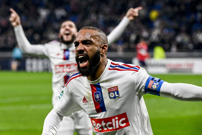 Lacazette đang có được phong độ ổn định