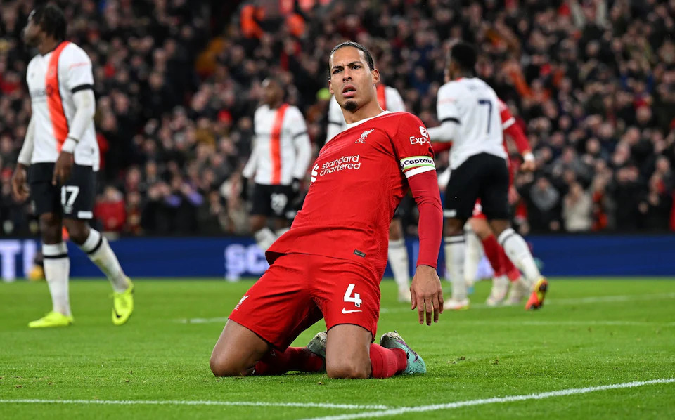 Van Dijk biết rằng mình vẫn là nền tảng của CLB ở mùa này