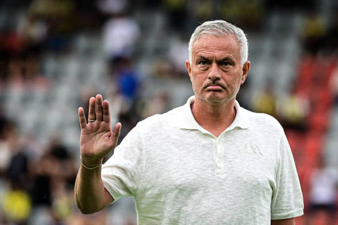 Mourinho đã sẵn sàng cạnh tranh các danh hiệu lớn cùng Fenerbahce ở mùa giải 2024/25