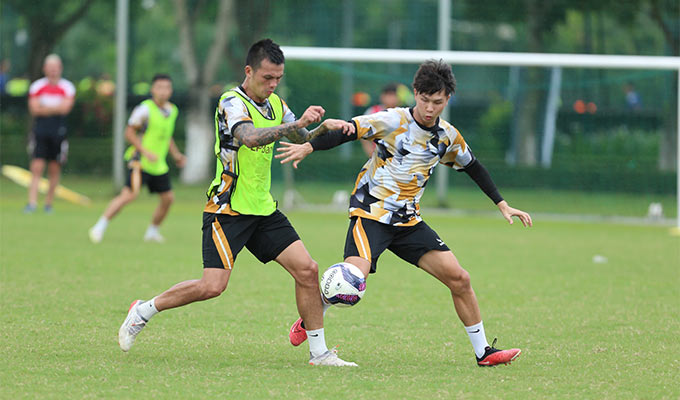 CLB Thanh niên TP.HCM chiêu mộ 15 ngôi sao, khiến cả V.League phải ngước  nhìn - Bongdaplus.vn