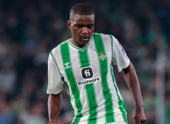 William Carvalho bị tố cáo là đã chuốc thuốc mê trước khi cưỡng ép nạn nhân quan hệ