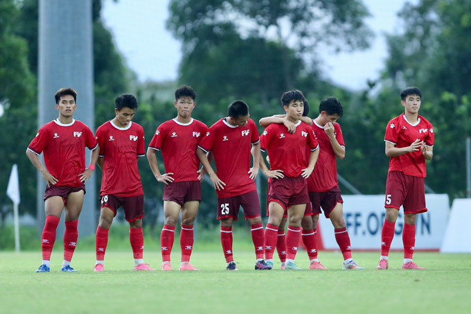 U21 PVF đã phải đứng nhìn U21 HAGL đăng quang trên sân nhà. Ảnh: Đức Cường