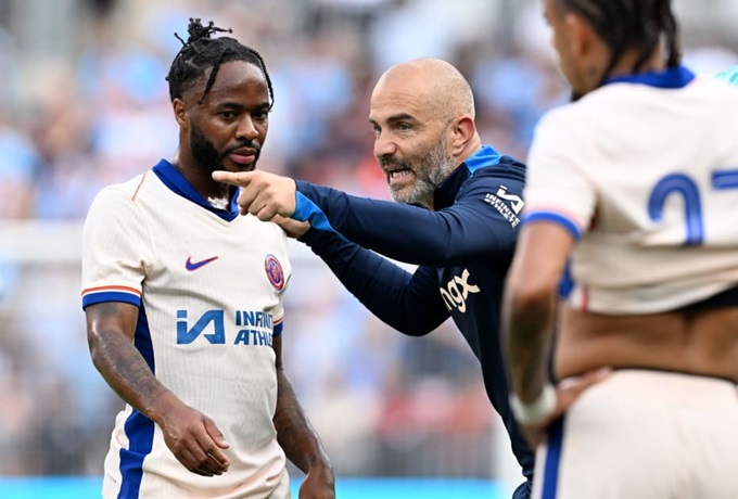 Raheem Sterling sắp bị đẩy khỏi Chelsea và Enzo Maresca cũng không thực sự an toàn