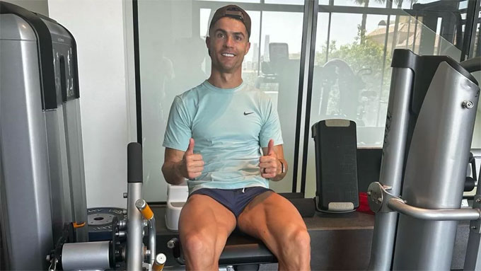 Ronaldo luôn tuân thủ chế độ ăn uống và tập luyện khoa học, nghiêm ngặt