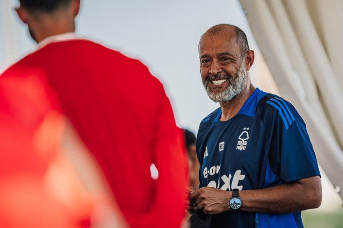 HLV Nuno Santo là một trong những người có ảnh hưởng lớn tới việc Jota gia nhập Nottingham