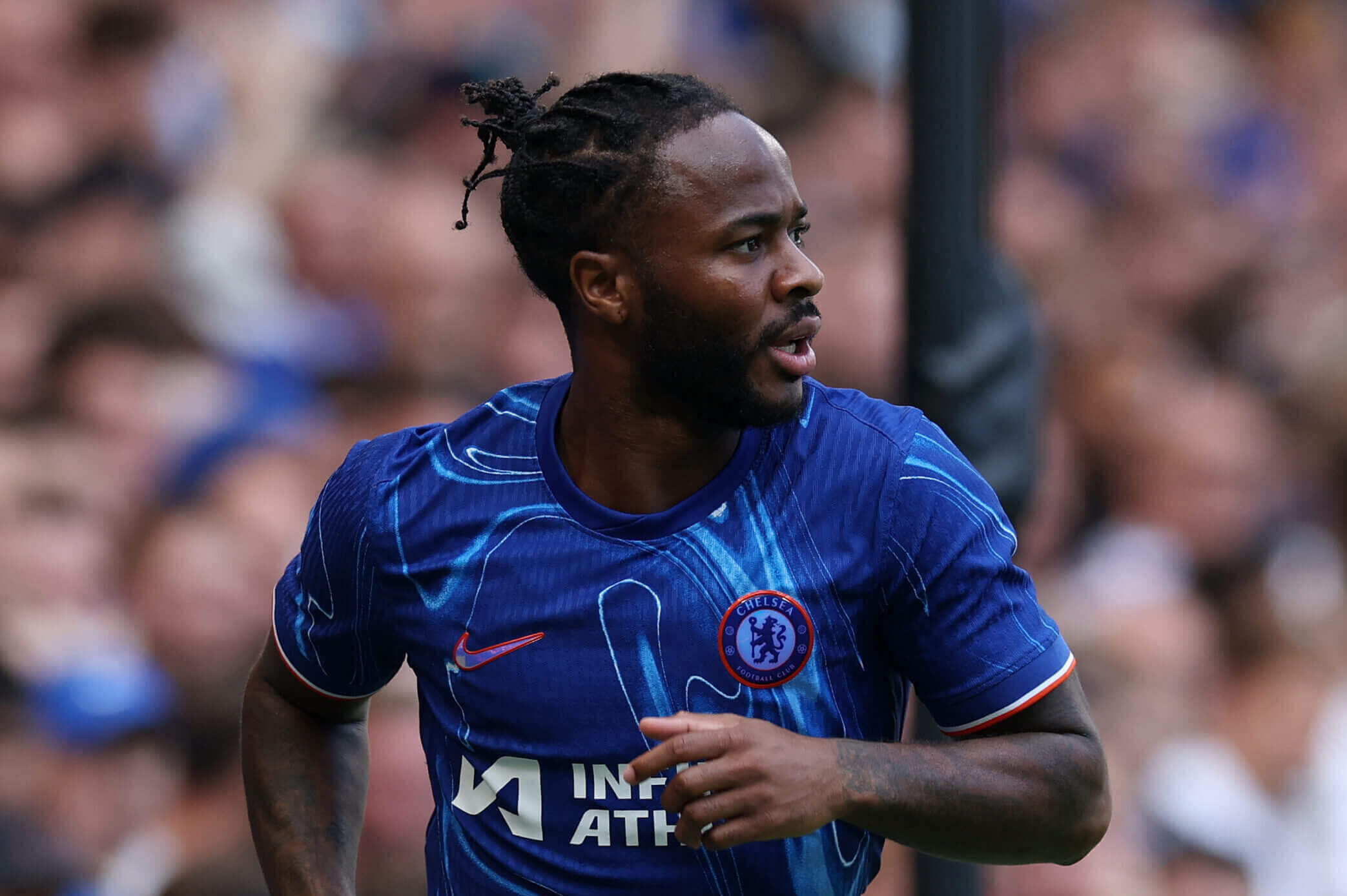 Maresca nói với Raheem Sterling trước trận mở màn Premier League gặp Man City vào cuối tuần trước rằng anh nên ra đi