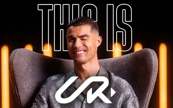 Việc mở kênh Youtube có lẽ chỉ là để thỏa mãn cái "Tôi" của Ronaldo