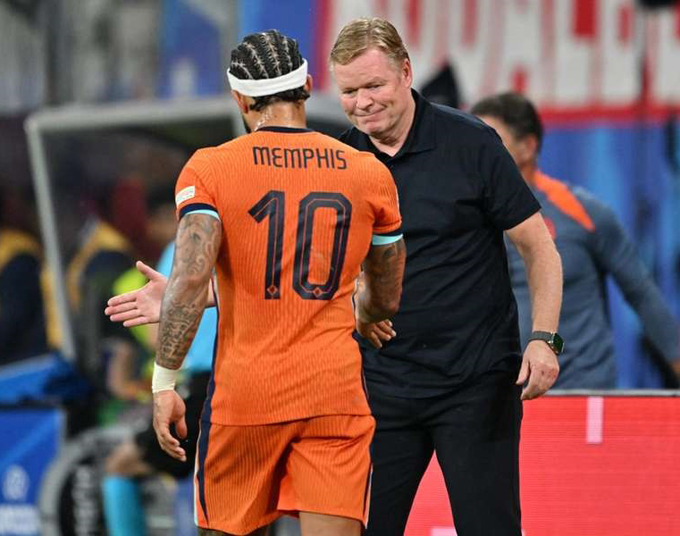 Memphis Depay: Sau khi giúp Hà Lan lọt vào bán kết EURO 2024, Depay đã có kỳ nghỉ sau khi rời Atlético Madrid= vào cuối mùa giải trước. Tiền đạo này đã có 98 lần khoác áo đội tuyển quốc gia nhưng thi đấu thất thường ở cấp câu lạc bộ. Ở tuổi 30 cùng gần 17 triệu người theo dõi trên Instagram, Depay cũng vẫn đang thất nghiệp