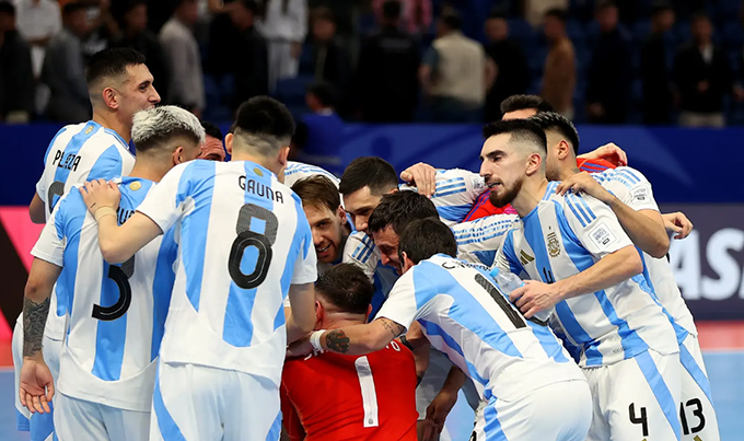 Argentina vào chung kết sau chiến thắng nghẹt thở trước Pháp 