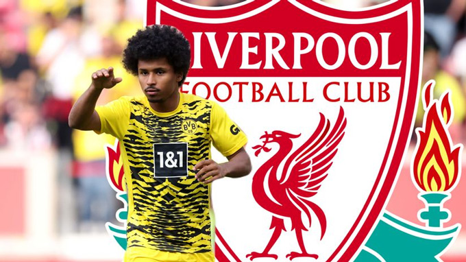 Adeyemi nằm trong tầm ngắm của Liverpool