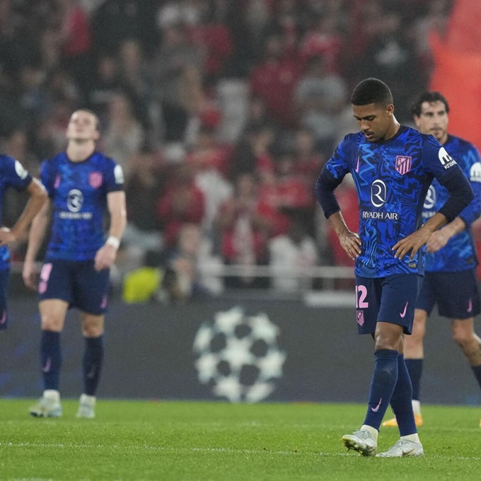 Atletico Madrid vừa lãnh thất bại nặng nề 0-4 trên sân Benfica tại Champions League