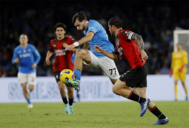 Napoli đang là đội có thành tích tốt nhất ở Serie A mùa này