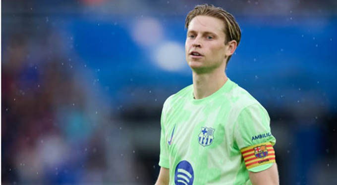 De Jong chưa đồng ý gia hạn với Barca