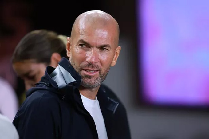 Zidane được cho đang lọt vào tầm ngắm của MU