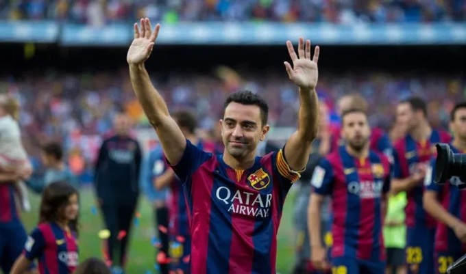 Xavi từng "đâm sau lưng" HLV Enrique?