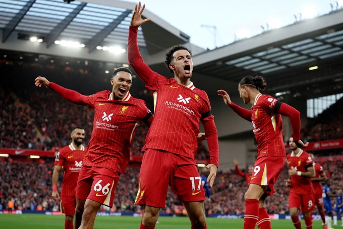 Jones trở thành cảm hứng chiến thắng cho Liverpool