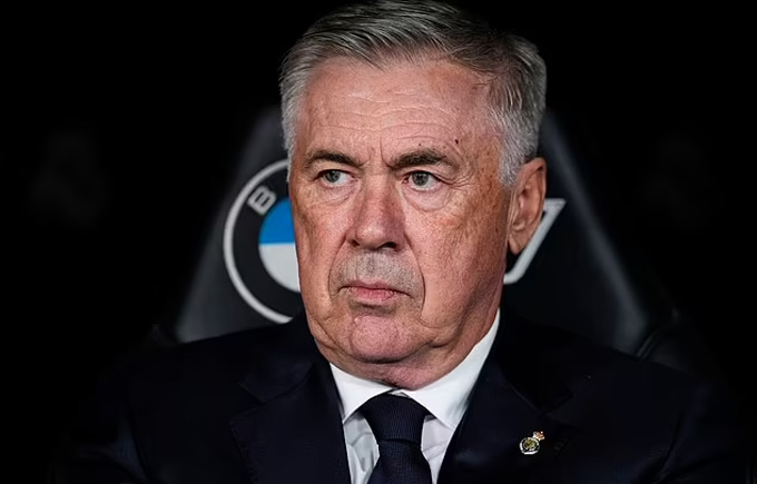 HLV Ancelotti bị chỉ đích danh làm Bellingham sa sút