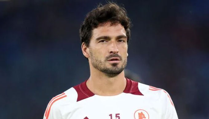 Hummels Chật Vật Tìm Phong Độ Sau Sự Trở Lại Đáng Chờ Đợi Ở AS Roma