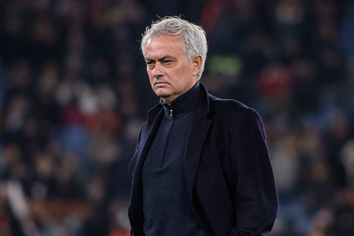 HLV Mourinho đang dẫn dắt Fenerbahce ở Thổ Nhĩ Kỳ