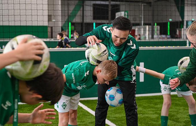 Ngọc Phát đảm nhiệm vị trí một HLV tại Bremen Football School