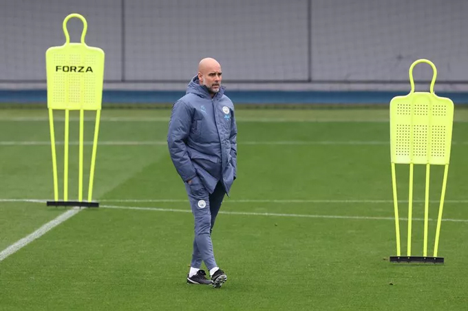 Pep chấp nhận việc Man City đang gặp khó khăn