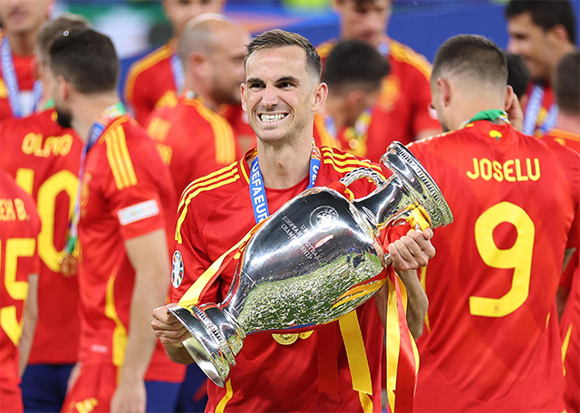 Ruiz mới cùng ĐT Tây Ban Nha đoạt chức vô địch EURO 2024