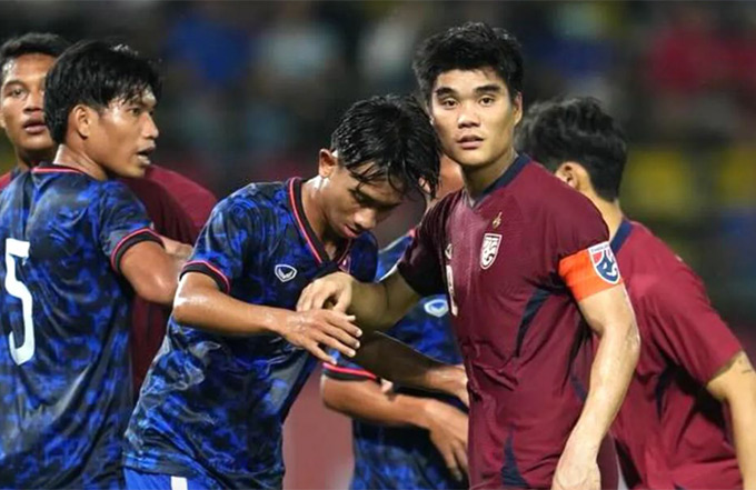 Thái Lan bất ngờ bị Lào cầm hòa 1-1