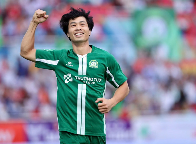 Công Phượng thi đấu tốt ở Bình Phước nhưng chưa nằm trong kế hoạch của ông Kim Sang Sik