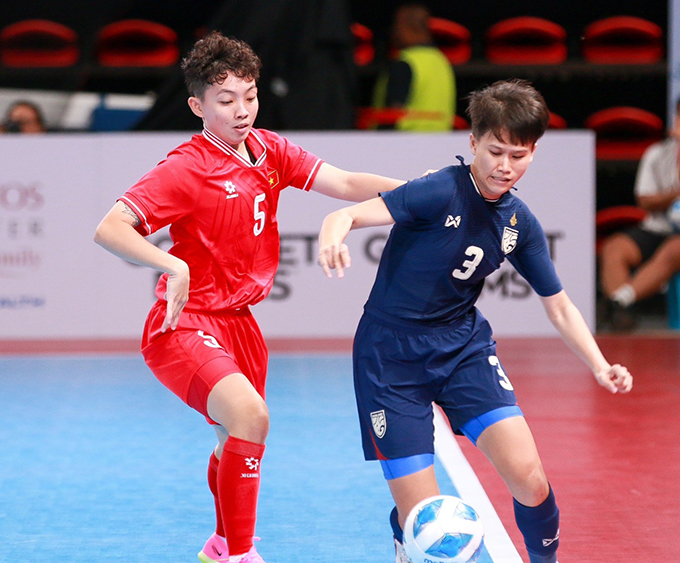 Futsal nữ Việt Nam đánh bại Thái Lan ở chung kết